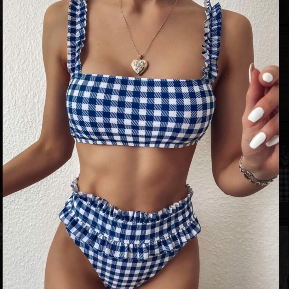 SHEIN BIKINI//blue and white gingham